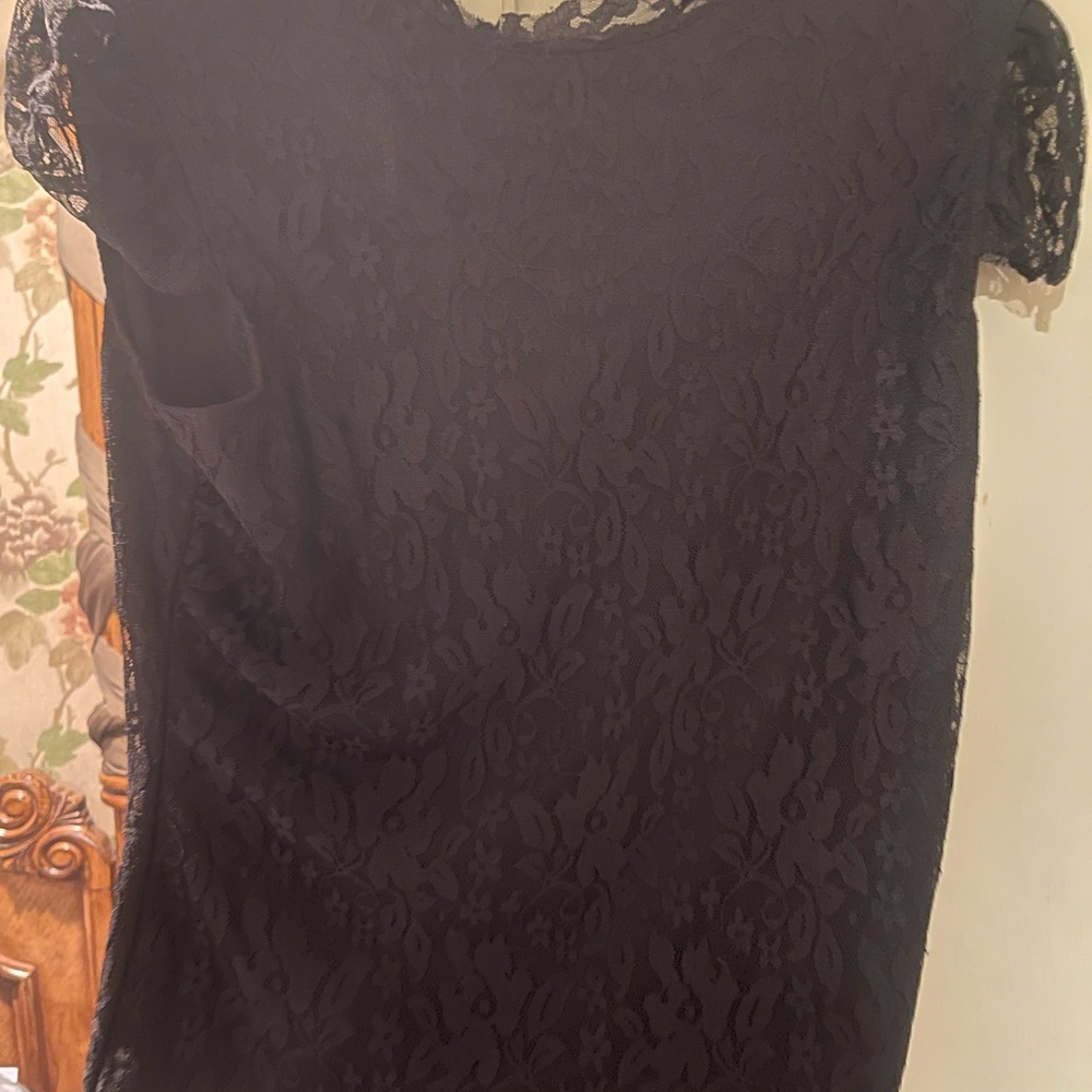 Laundry By Shelli Segal Black Lace Top